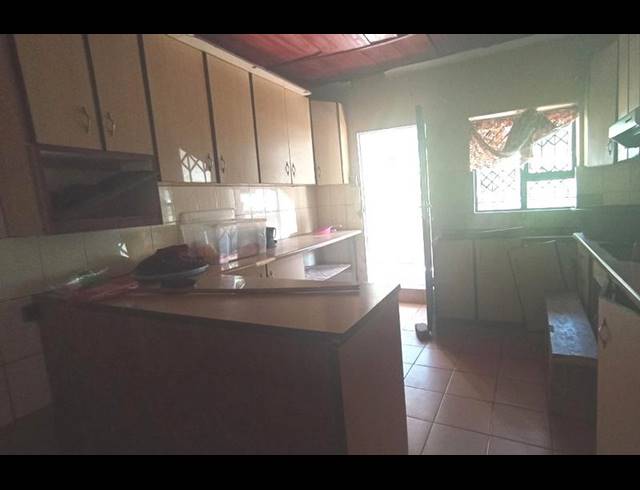 4 BEDROOM HOUSE FOR SALE IN PINETOWN